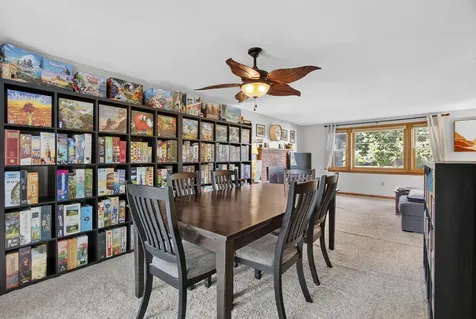 21 Hazel Avenue Nashua NH 03062