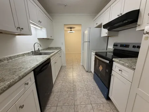 14 Strawberry Bank Road Nashua NH 03062