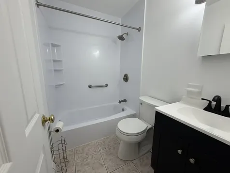 14 Strawberry Bank Road Nashua NH 03062