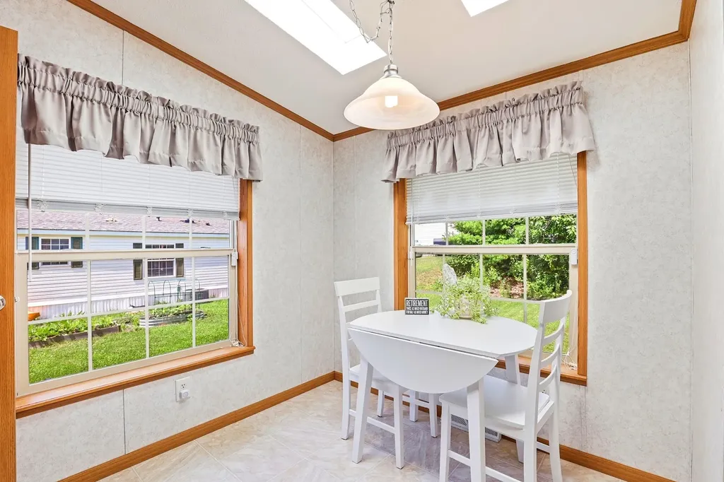 28 Emile Drive Allenstown NH 03275