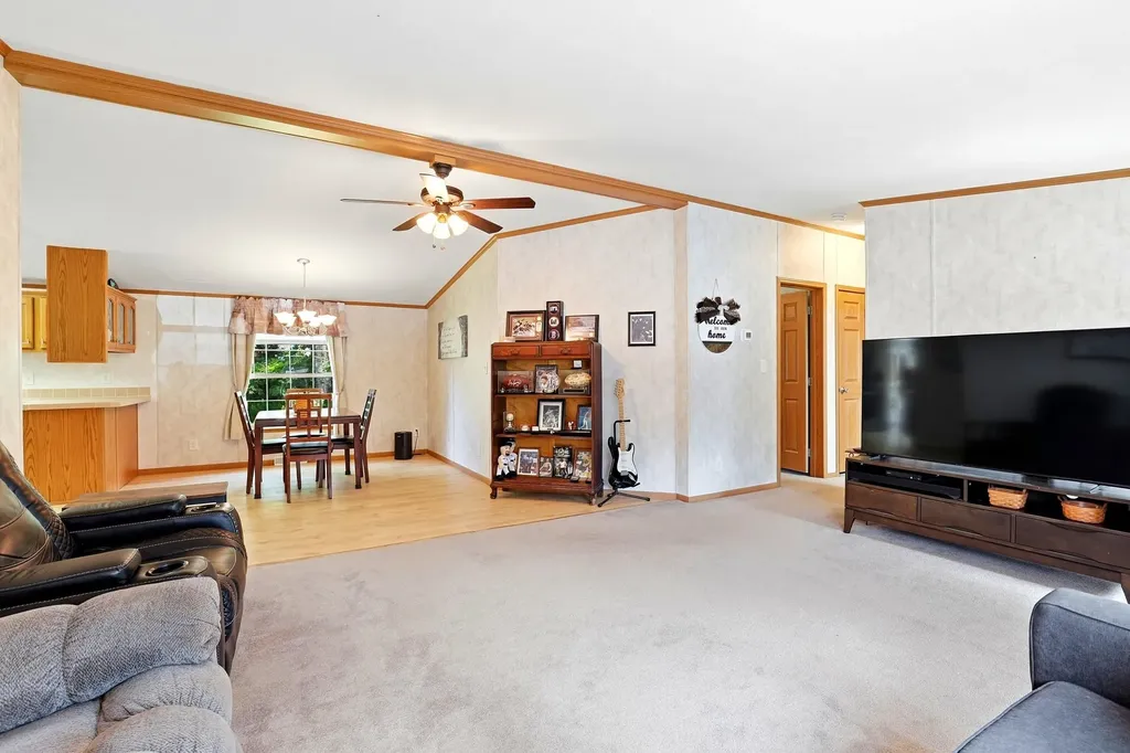 28 Emile Drive Allenstown NH 03275