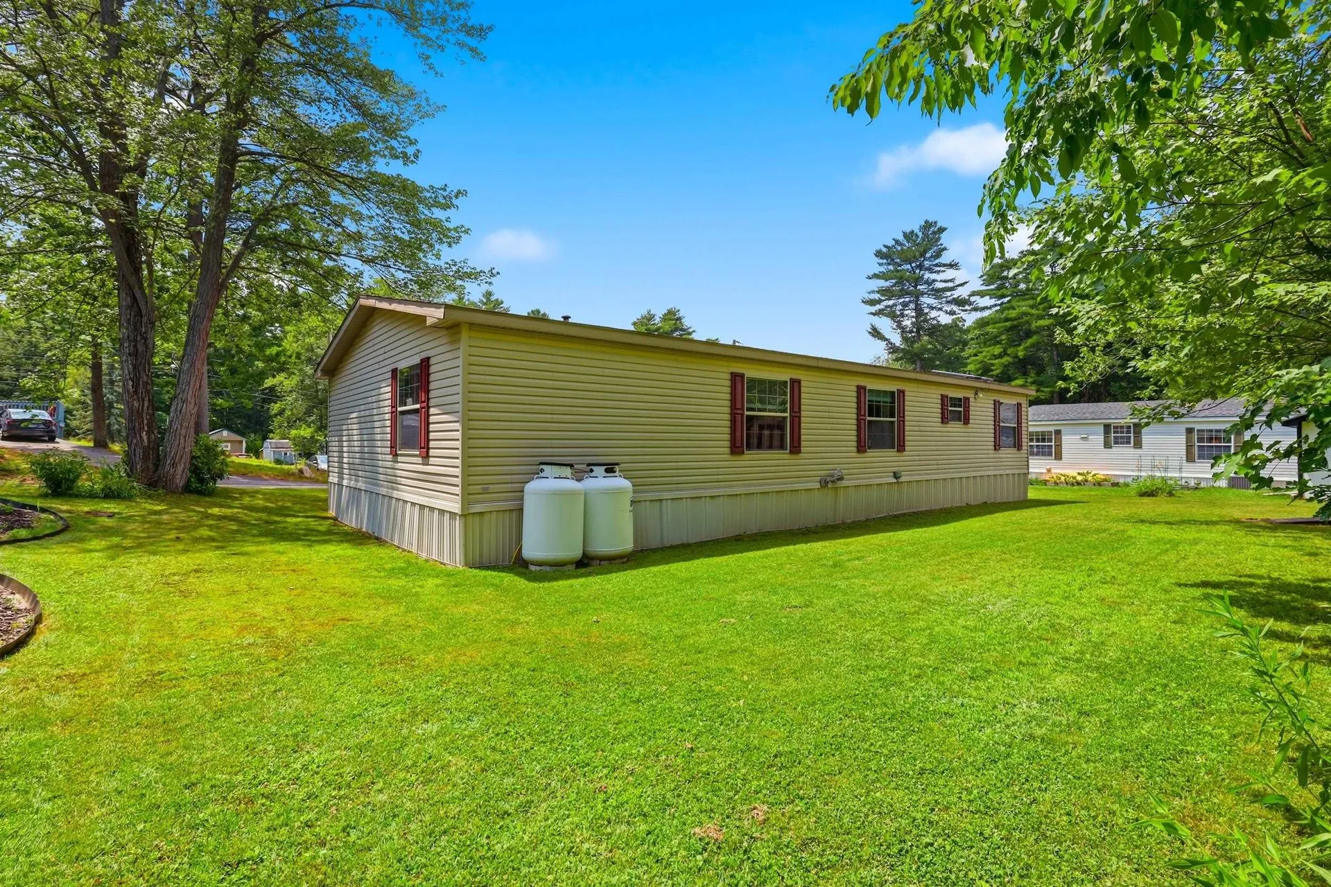 28 Emile Drive Allenstown NH 03275