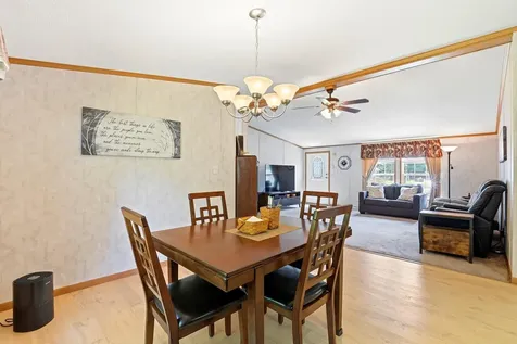 28 Emile Drive Allenstown NH 03275