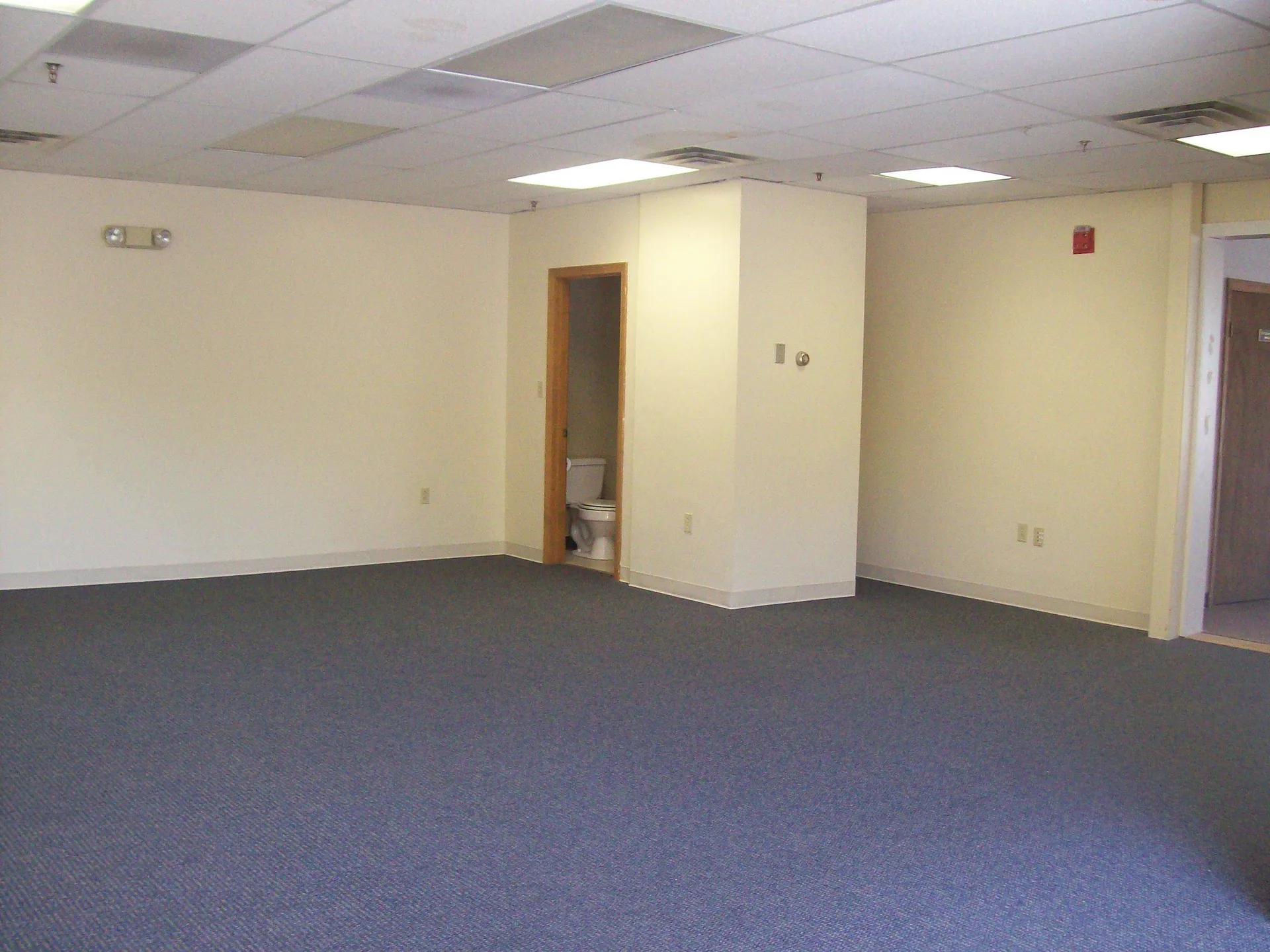 679 Mast Road Manchester NH 03102