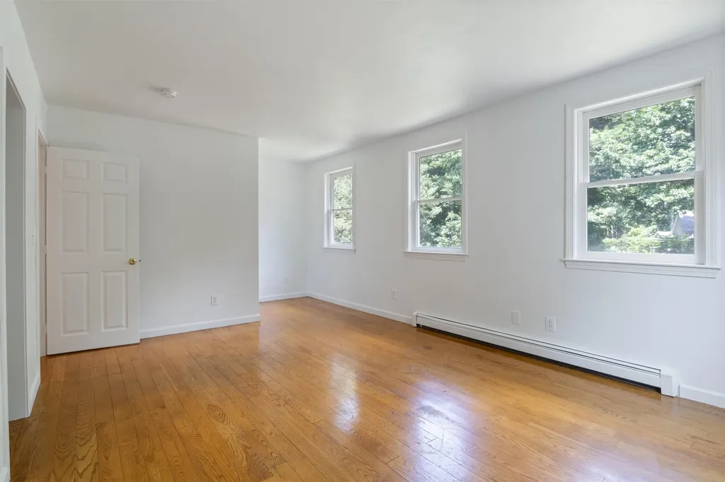 5 Huntington Place Hampton NH 03842