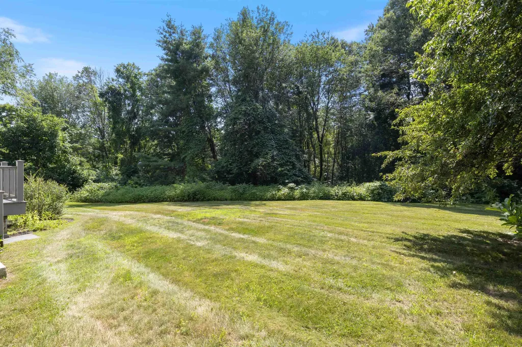 5 Huntington Place Hampton NH 03842