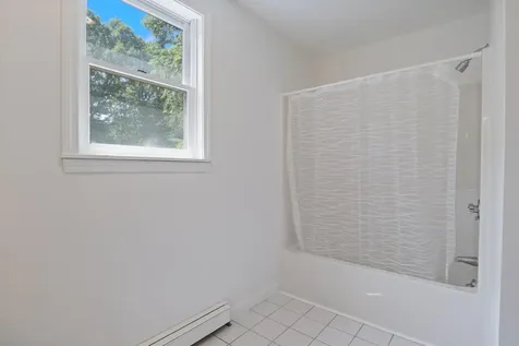 5 Huntington Place Hampton NH 03842