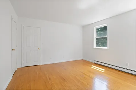 5 Huntington Place Hampton NH 03842