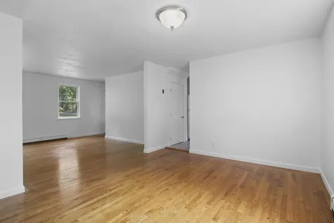 5 Huntington Place Hampton NH 03842