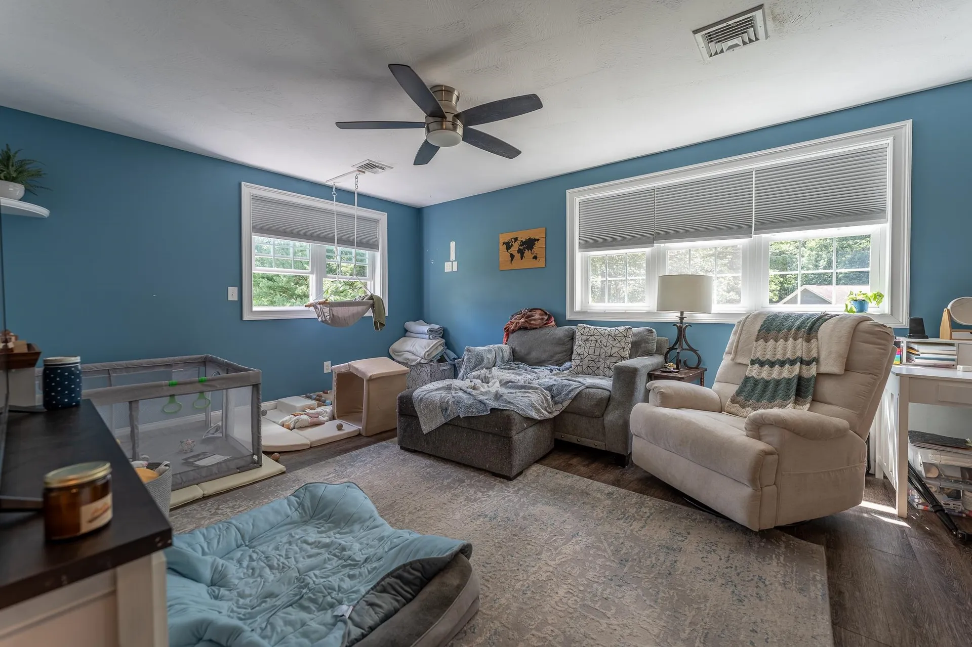 7 Woods Avenue Londonderry NH 03053