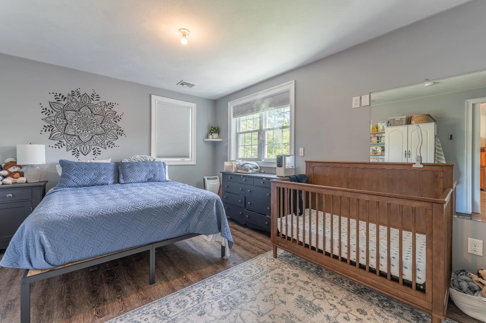 7 Woods Avenue Londonderry NH 03053