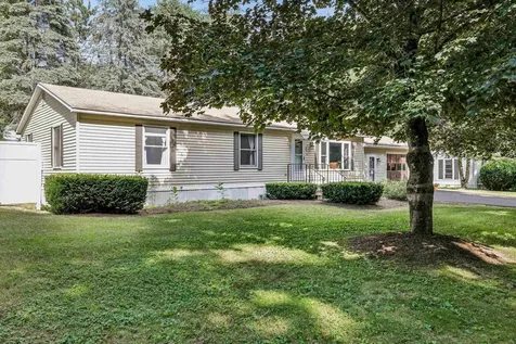 46 Edgewood Drive Hopkinton NH 03229