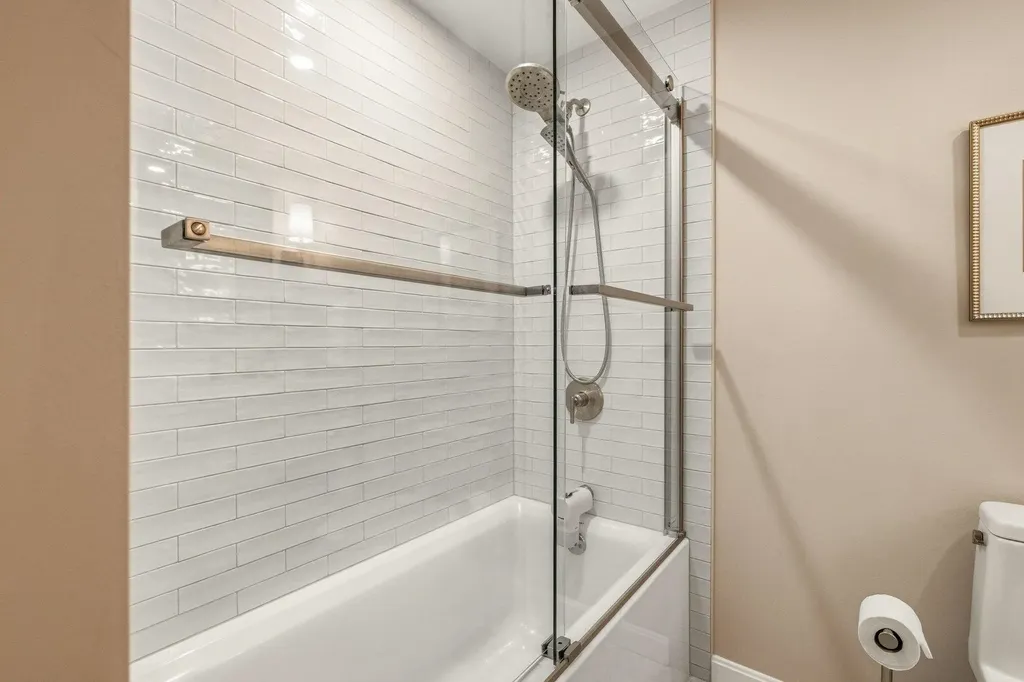 6 Millstream Drive Exeter NH 03833