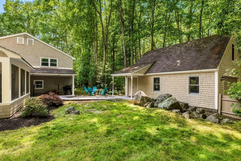6 Millstream Drive Exeter NH 03833