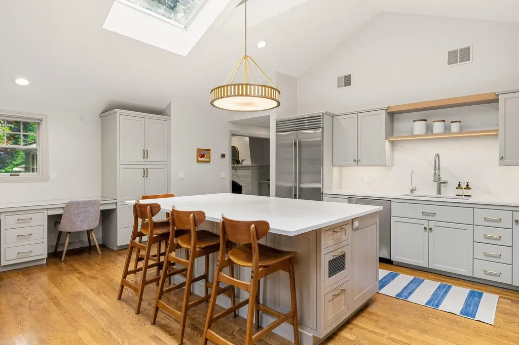 6 Millstream Drive Exeter NH 03833