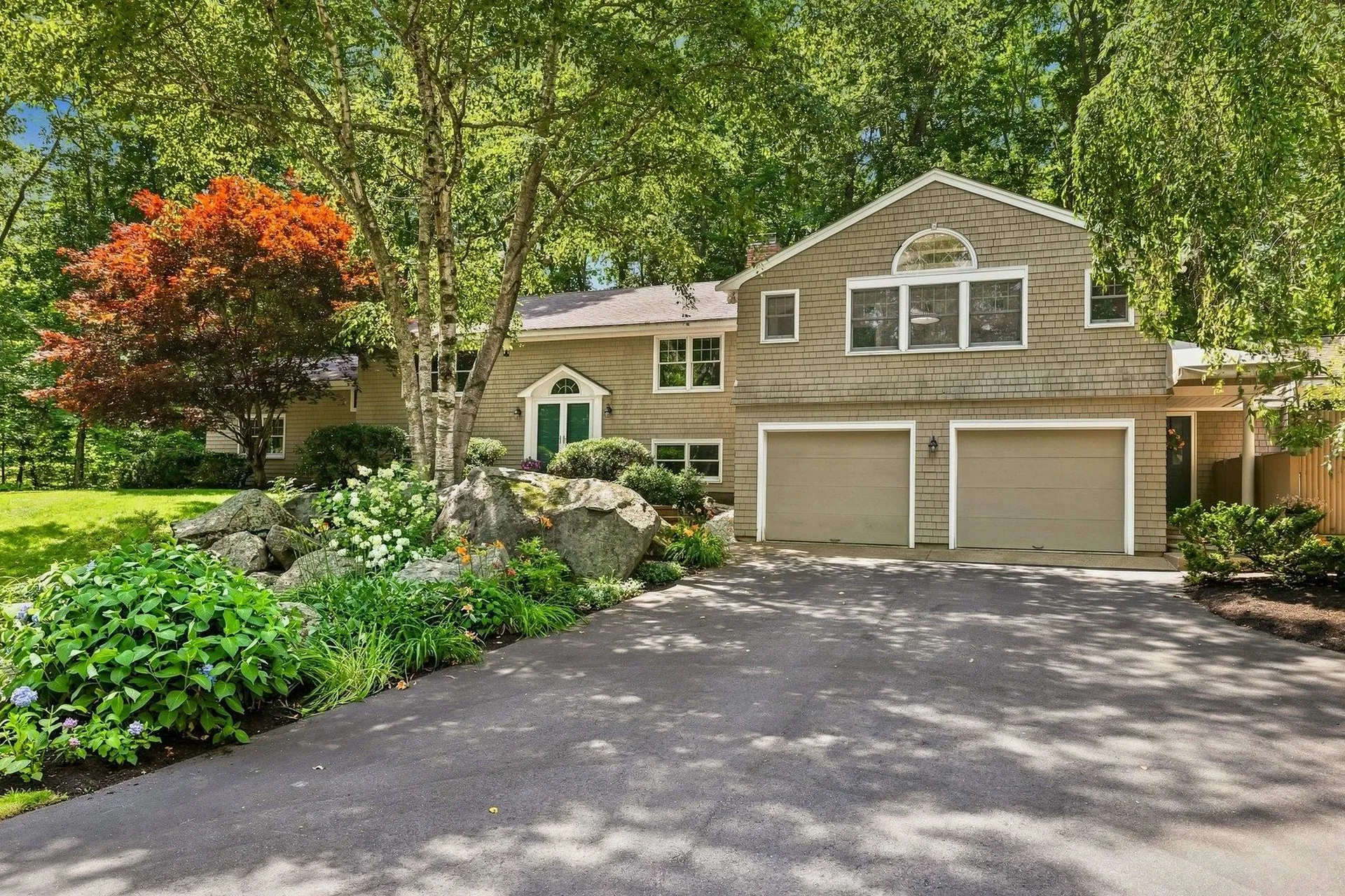 6 Millstream Drive Exeter NH 03833