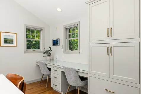6 Millstream Drive Exeter NH 03833