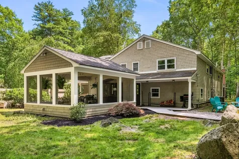 6 Millstream Drive Exeter NH 03833