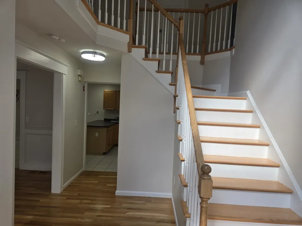 32 Stowell Road Bedford NH 03110