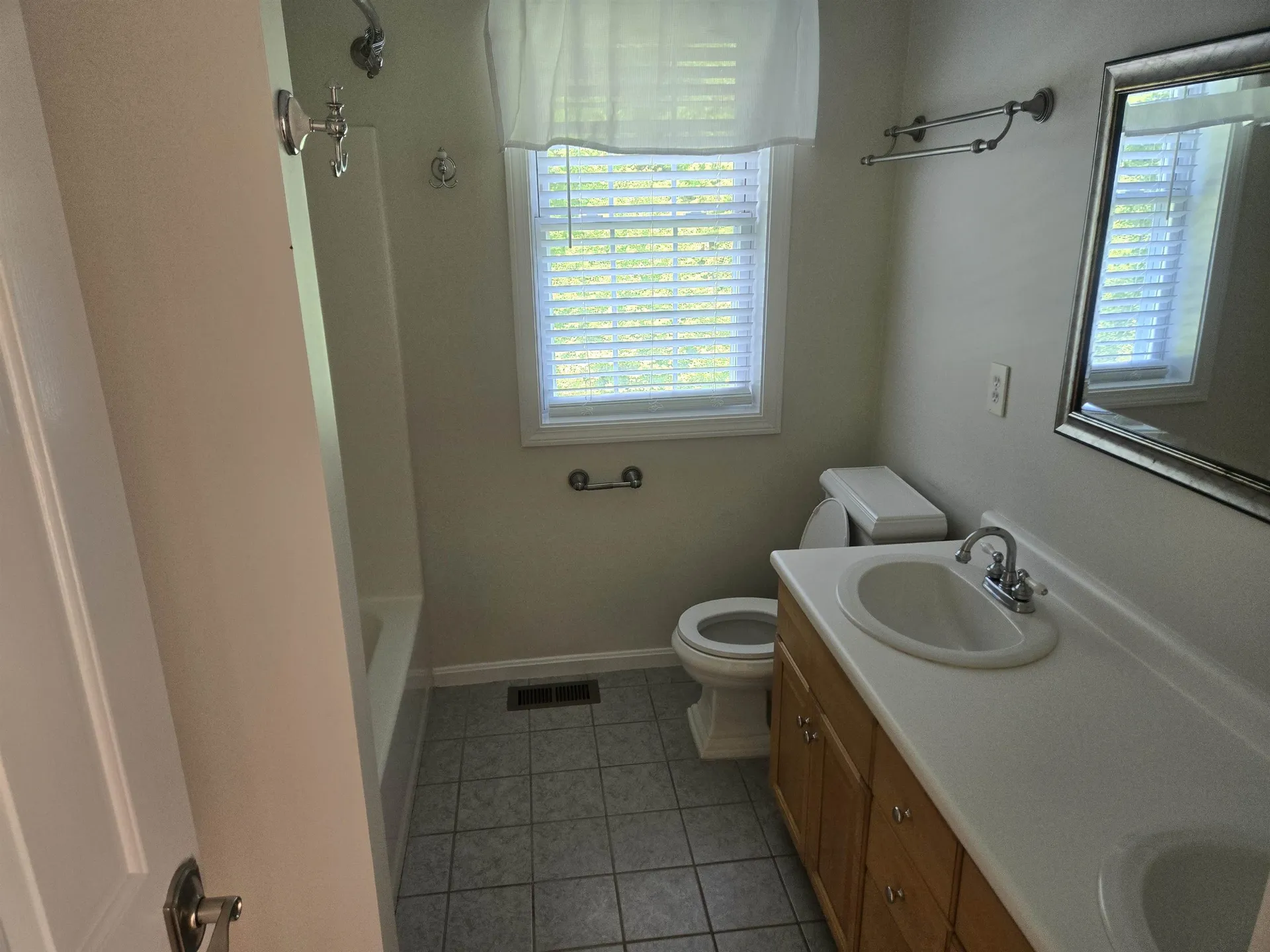 32 Stowell Road Bedford NH 03110