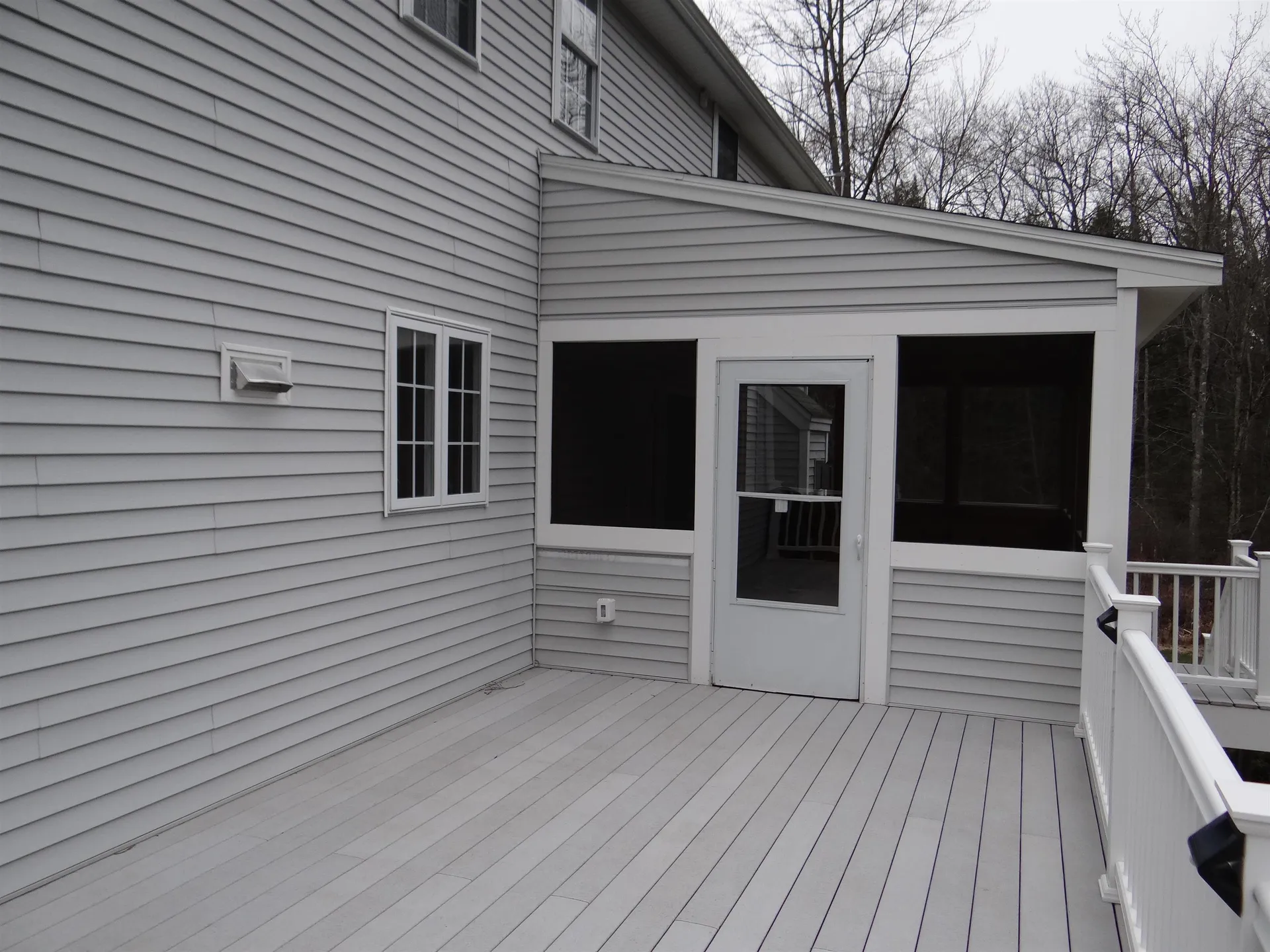32 Stowell Road Bedford NH 03110