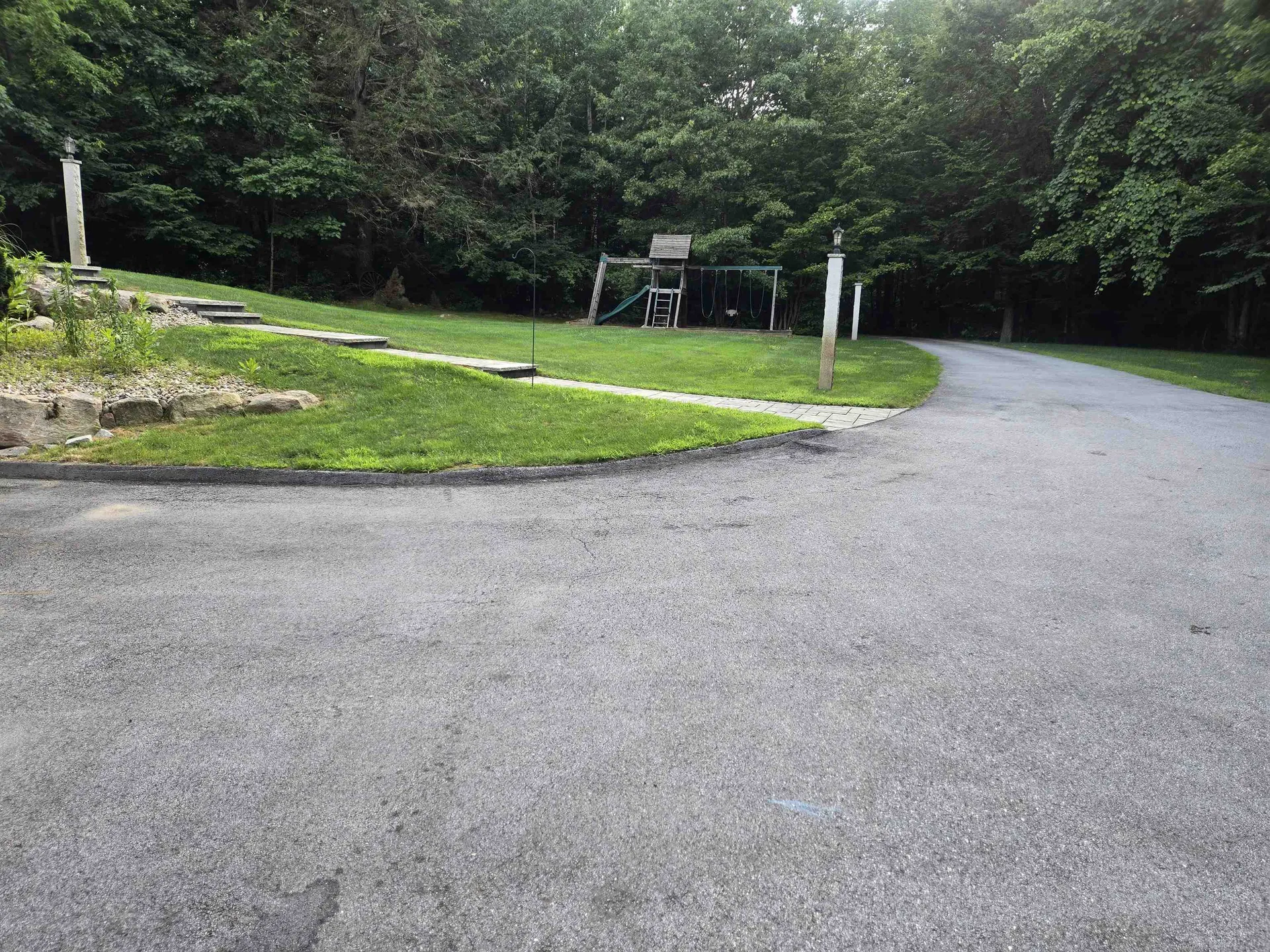 32 Stowell Road Bedford NH 03110