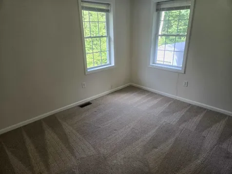 32 Stowell Road Bedford NH 03110