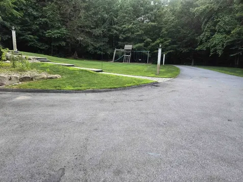 32 Stowell Road Bedford NH 03110