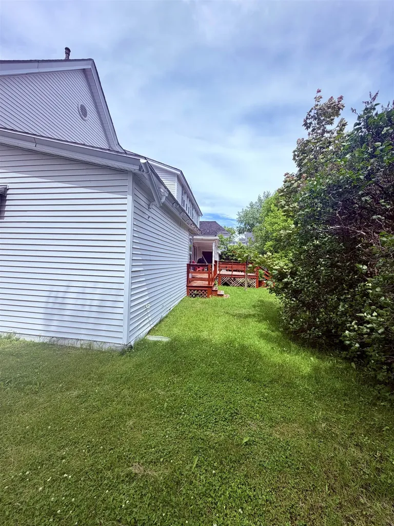 66 Elm Street Lancaster NH 03584