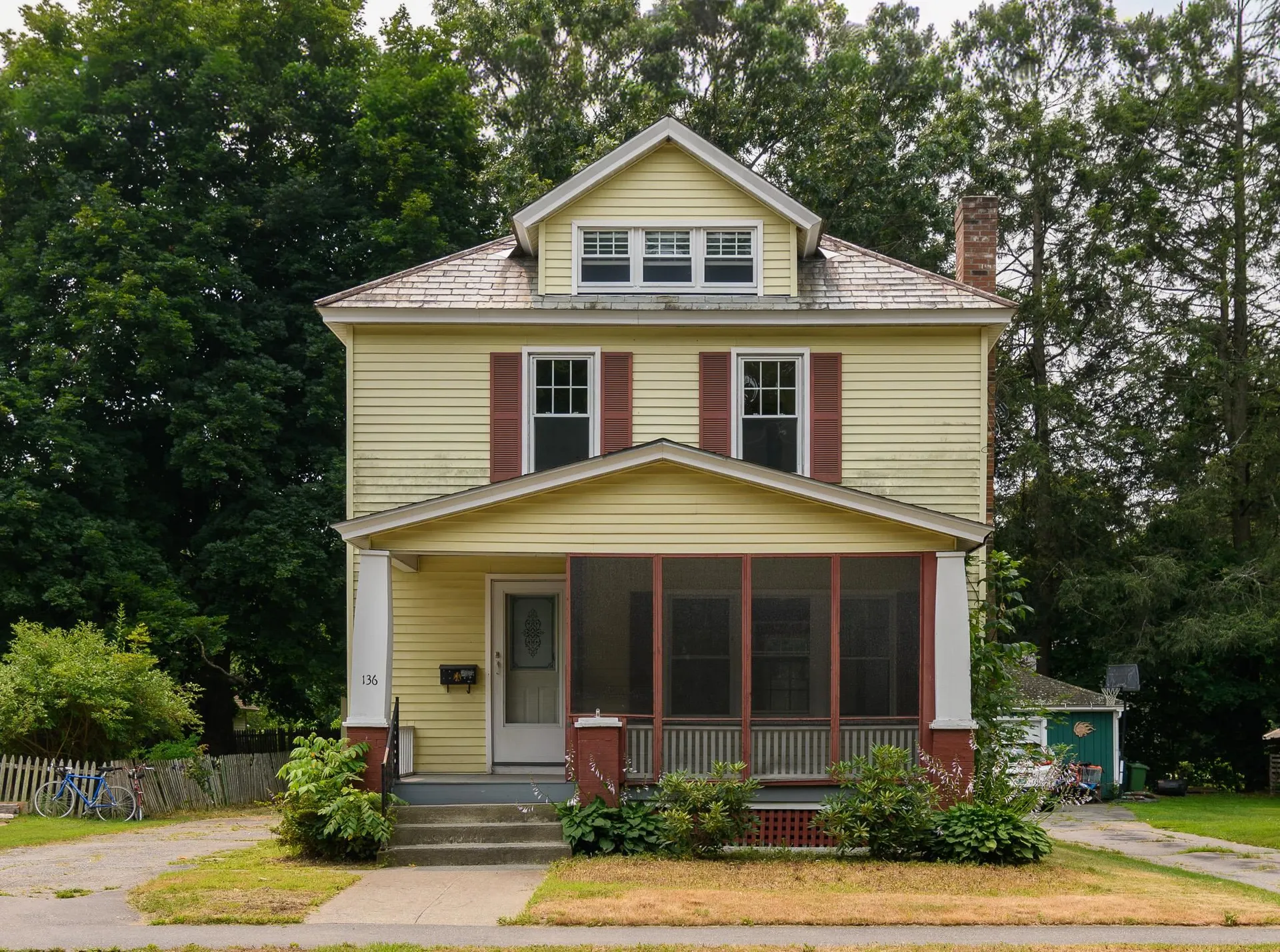 136 Oak Grove Avenue Brattleboro VT 05301