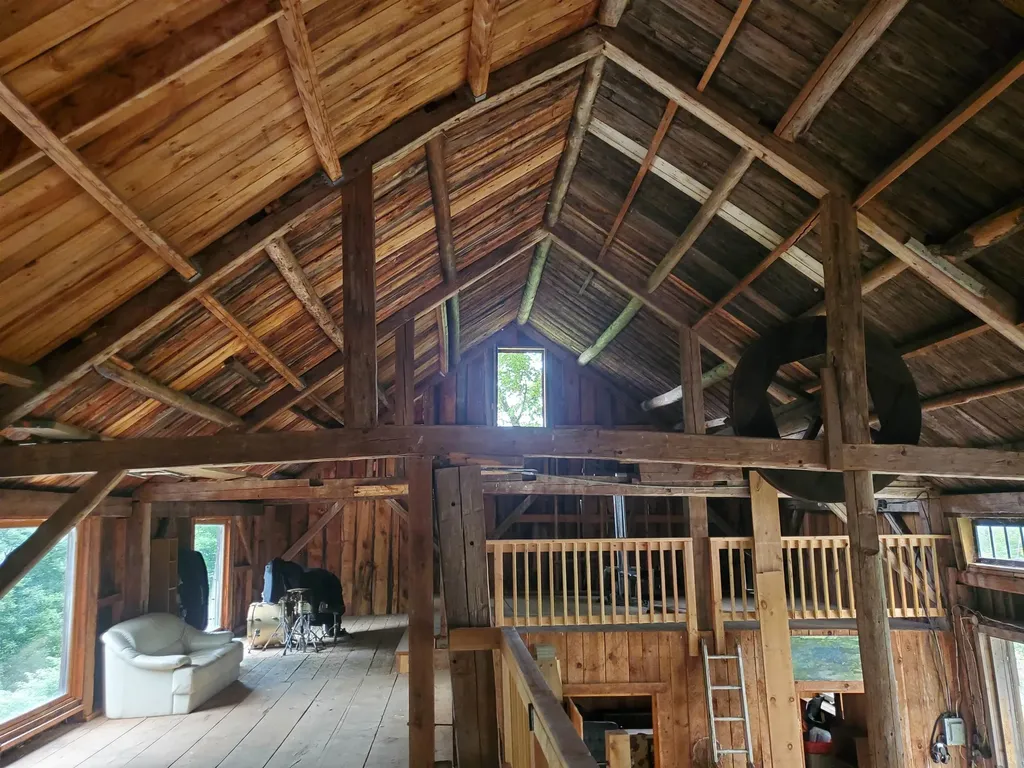 220 New Colony Road Orange NH 03741