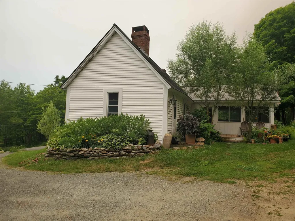 220 New Colony Road Orange NH 03741