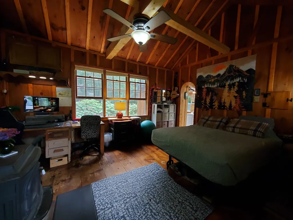 220 New Colony Road Orange NH 03741