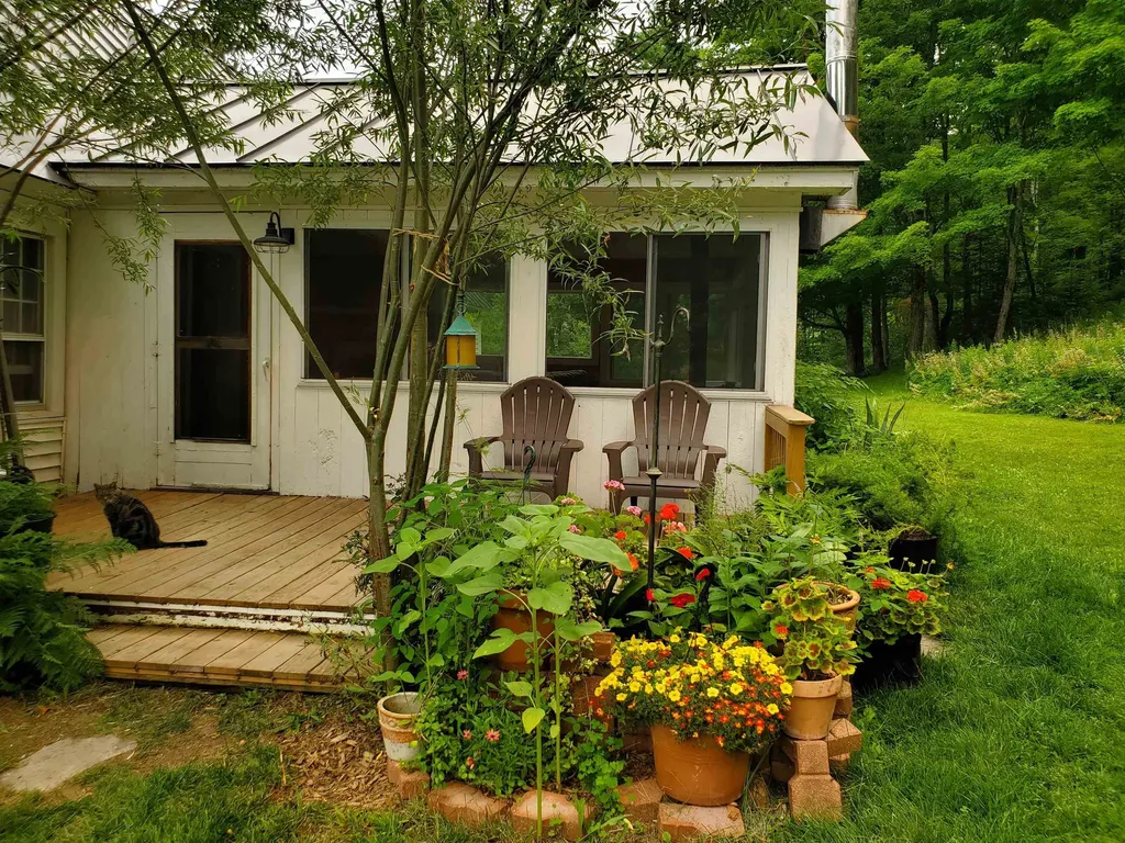 220 New Colony Road Orange NH 03741