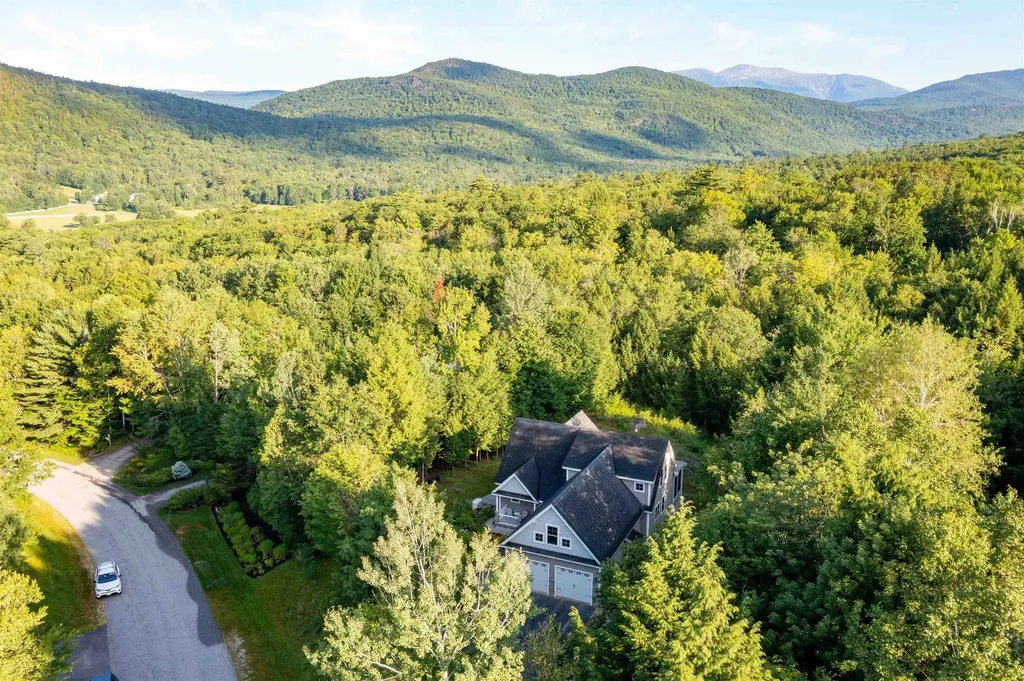 32 Cameron Drive Jackson NH 03846
