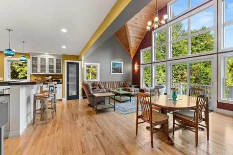 32 Cameron Drive Jackson NH 03846
