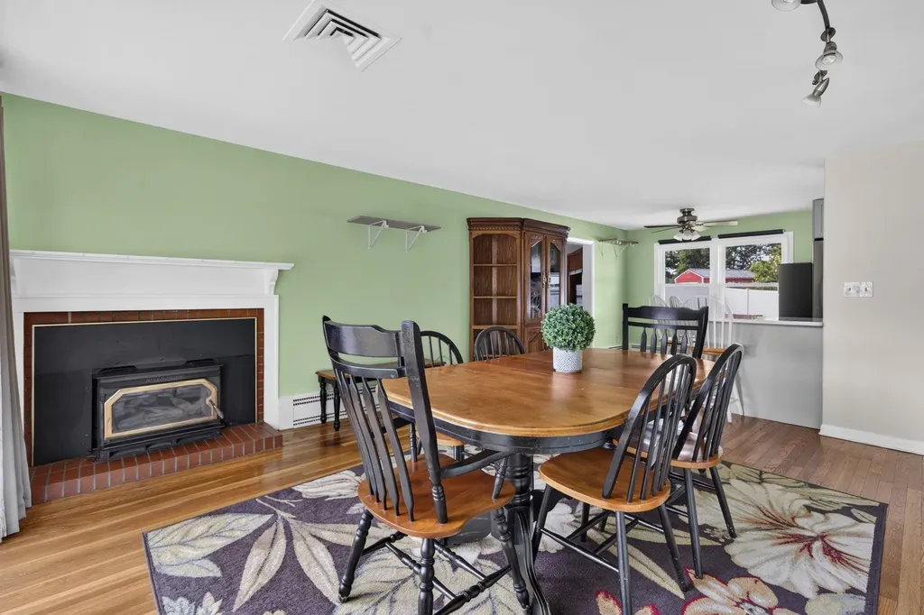 75 Forest Park Drive Nashua NH 03060