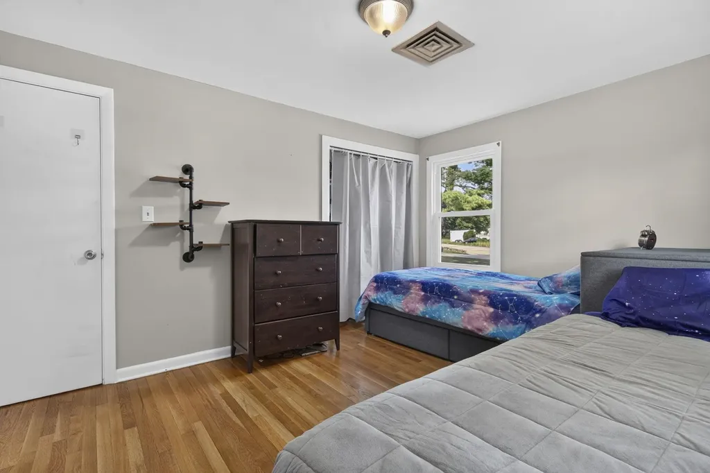 75 Forest Park Drive Nashua NH 03060