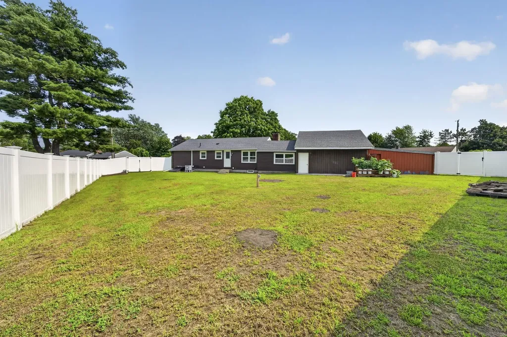 75 Forest Park Drive Nashua NH 03060