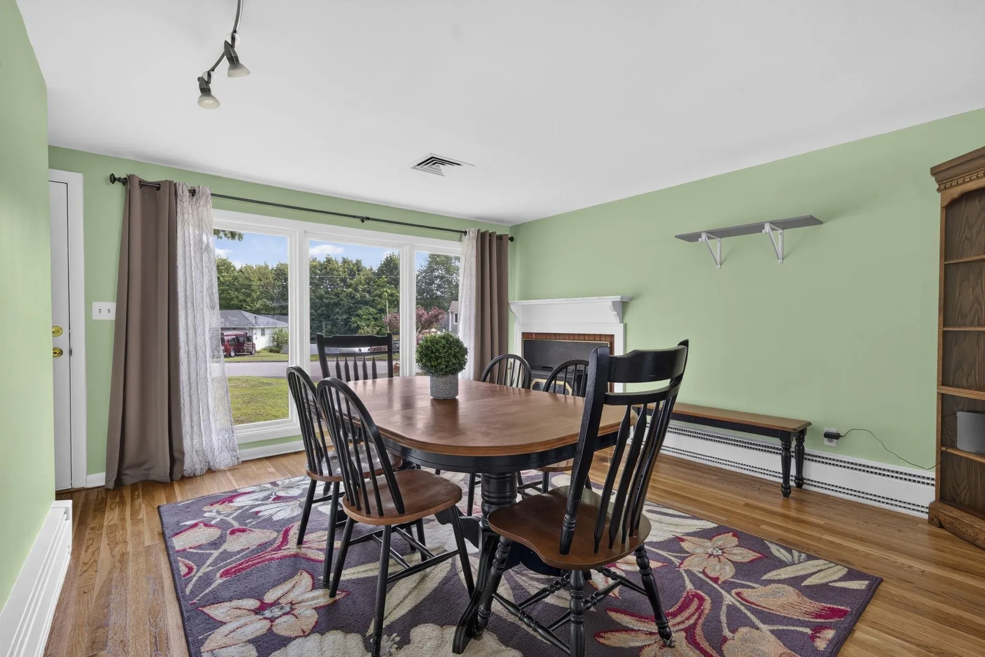 75 Forest Park Drive Nashua NH 03060