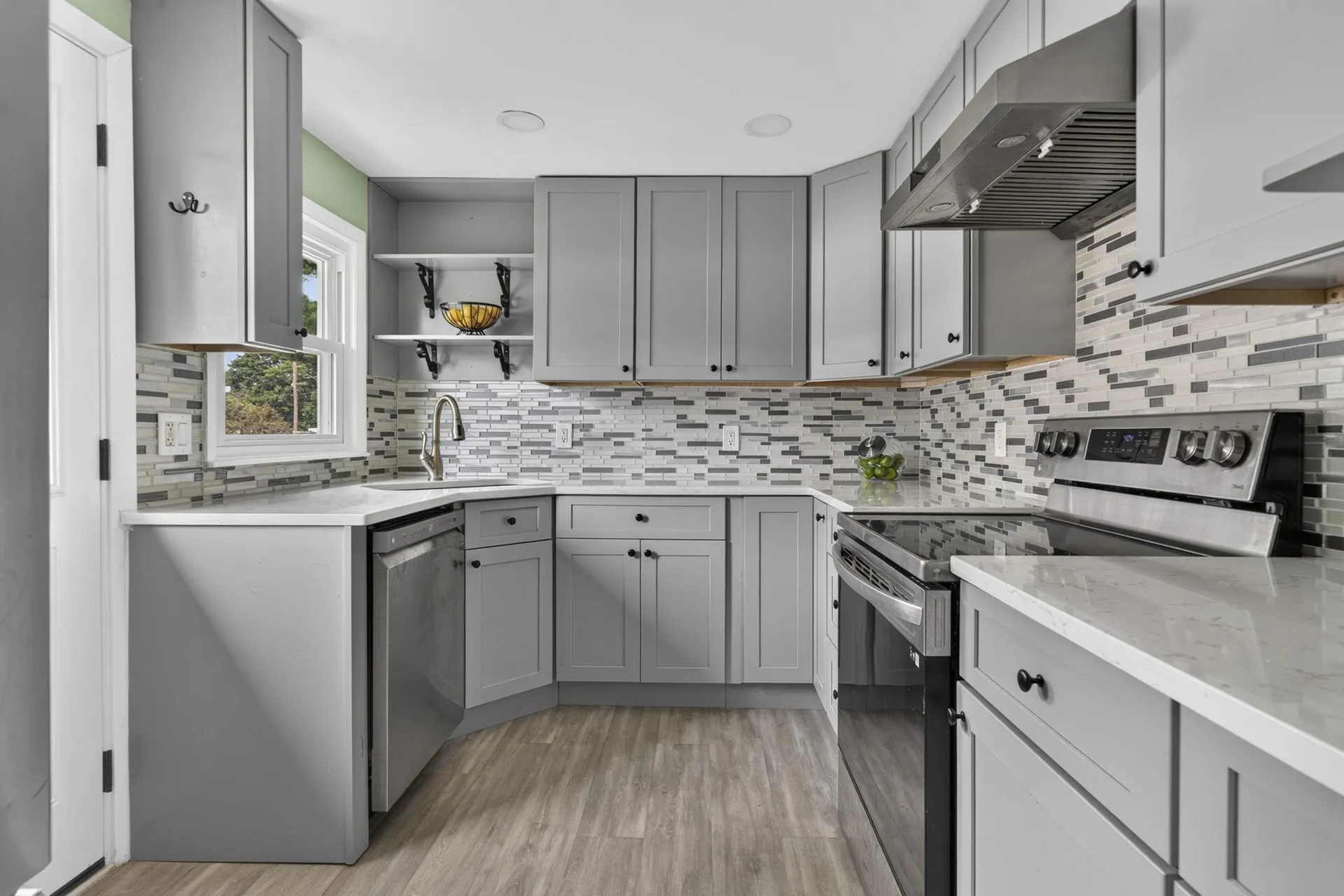 75 Forest Park Drive Nashua NH 03060
