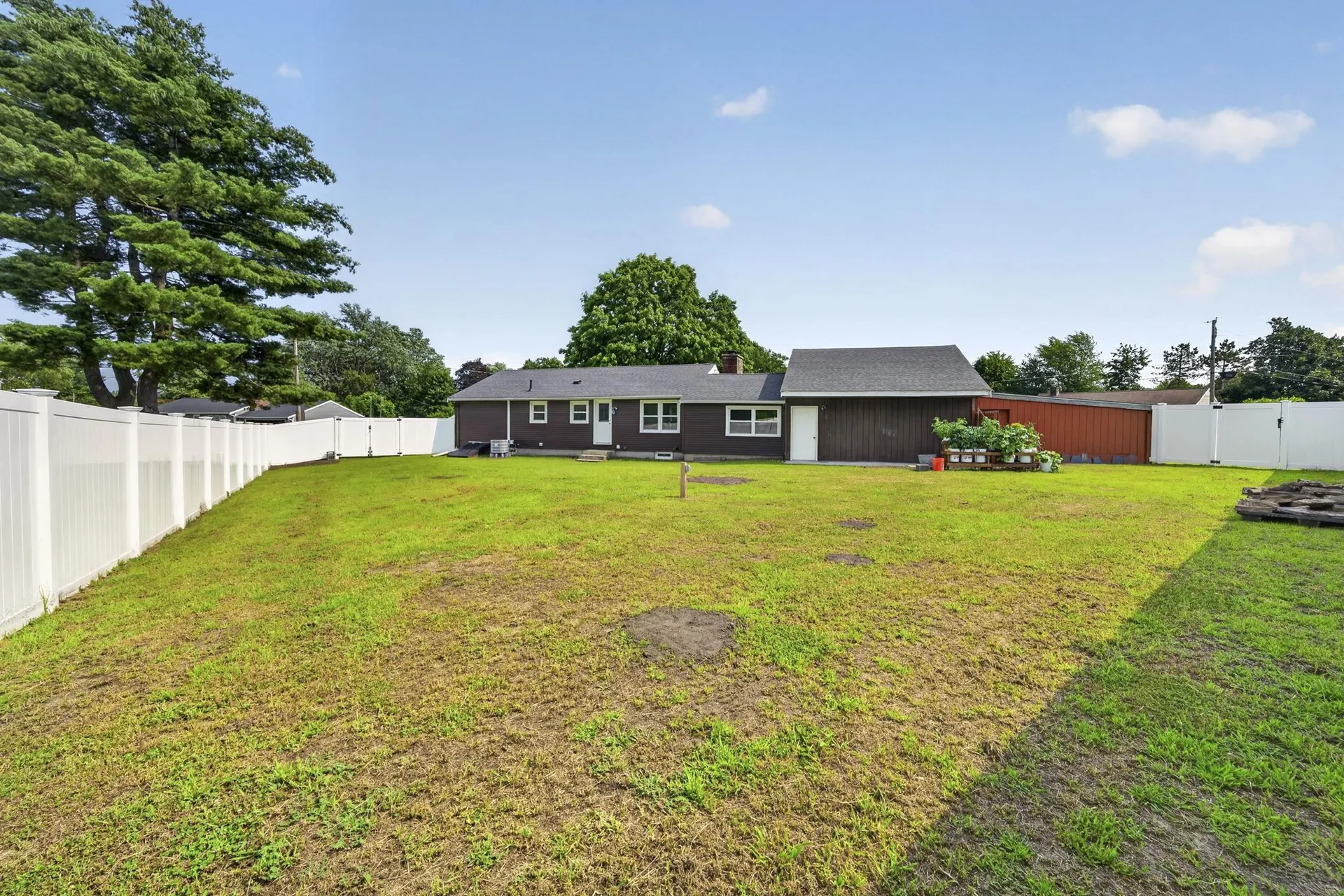 75 Forest Park Drive Nashua NH 03060