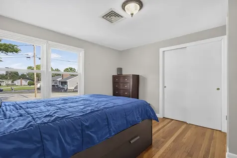 75 Forest Park Drive Nashua NH 03060
