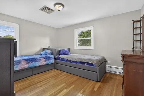 75 Forest Park Drive Nashua NH 03060