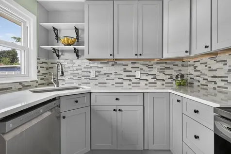 75 Forest Park Drive Nashua NH 03060