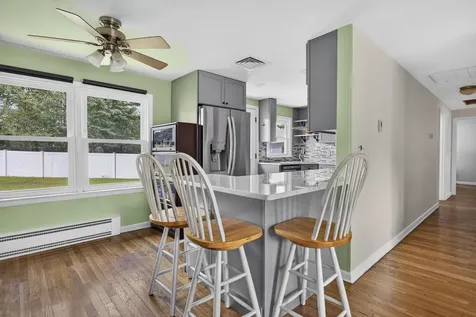 75 Forest Park Drive Nashua NH 03060
