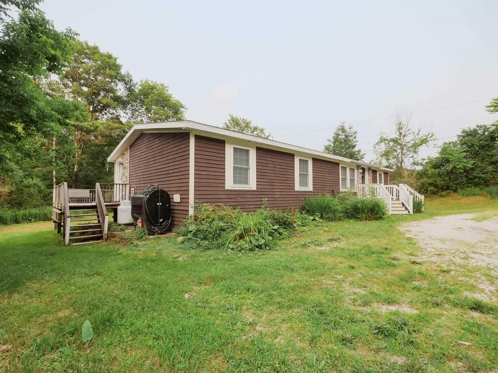 5190 Whipple Hollow Road Pittsford VT 05744