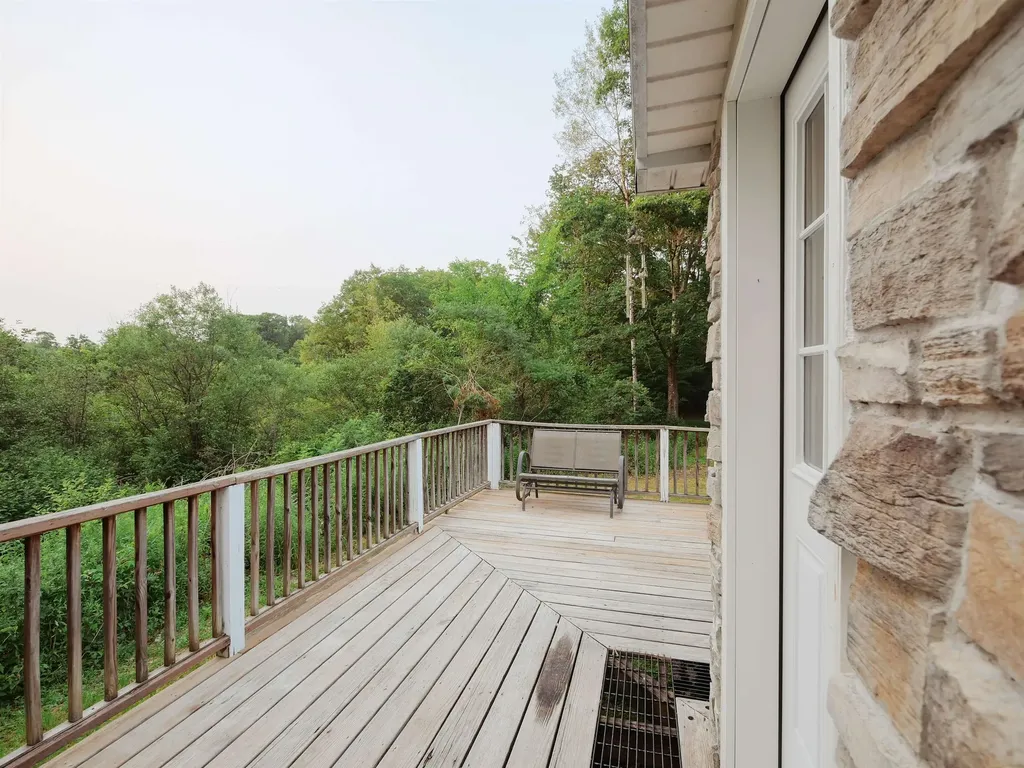 5190 Whipple Hollow Road Pittsford VT 05744