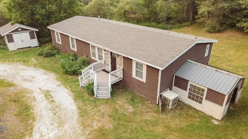 5190 Whipple Hollow Road Pittsford VT 05744