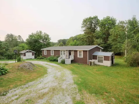 5190 Whipple Hollow Road Pittsford VT 05744